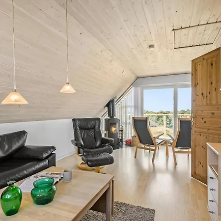 펜션 4 Bedroom Stunning In *