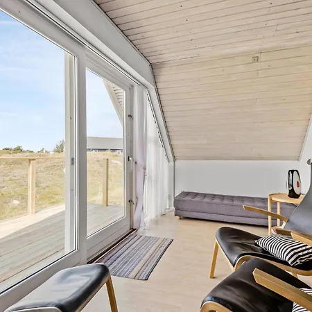 Hébergement de vacances 4 Bedroom Stunning In Fanø