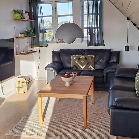 Prachtig Met 4 Slaapkamers In