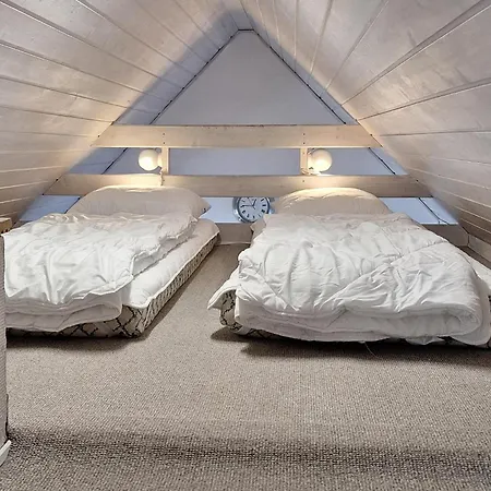 4 Bedroom Stunning In Prázdninový dům *